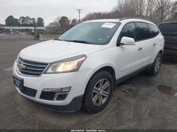 1GNKVHKDXGJ239639 2016 CHEVROLET TRAVERSE - Image 2
