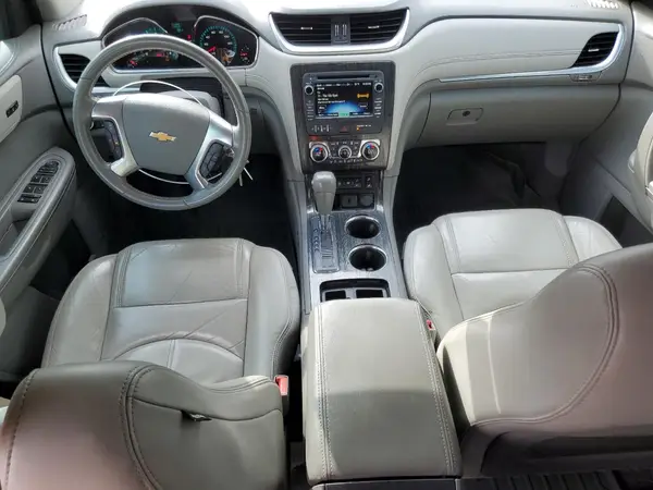 1GNKVHKDXGJ240791 2016 CHEVROLET TRAVERSE - Image 8
