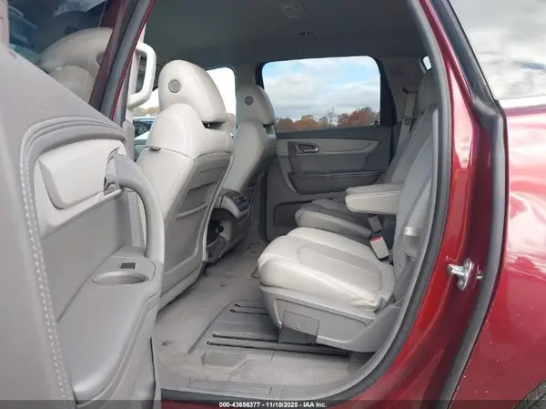1GNKVHKDXGJ273063 2016 CHEVROLET TRAVERSE - Image 8