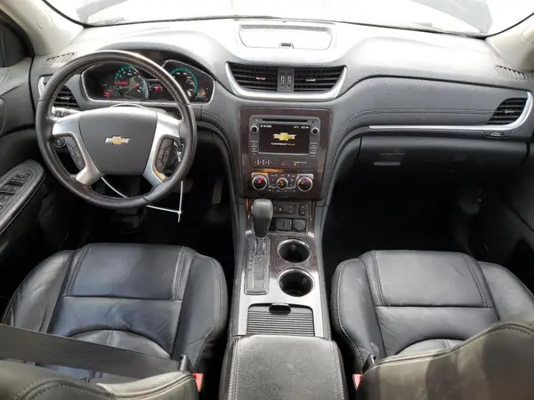 1GNKVHKDXHJ172087 2017 CHEVROLET TRAVERSE - Image 8