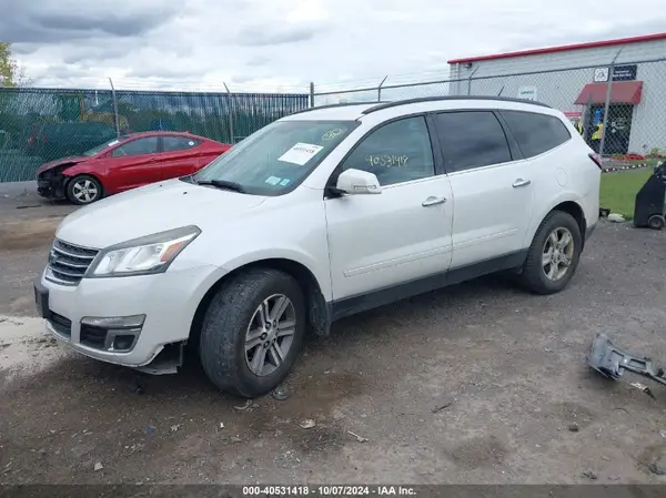 1GNKVHKDXHJ176530 2017 CHEVROLET TRAVERSE - Image 2