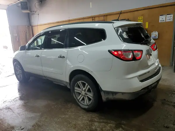 1GNKVHKDXHJ196941 2017 CHEVROLET TRAVERSE - Image 2