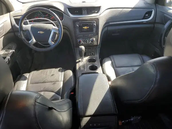 1GNKVHKDXHJ207288 2017 CHEVROLET TRAVERSE - Image 8