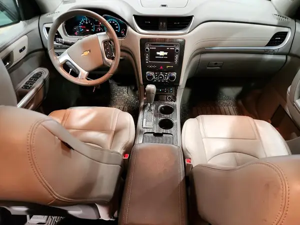 1GNKVHKDXHJ291600 2017 CHEVROLET TRAVERSE - Image 8