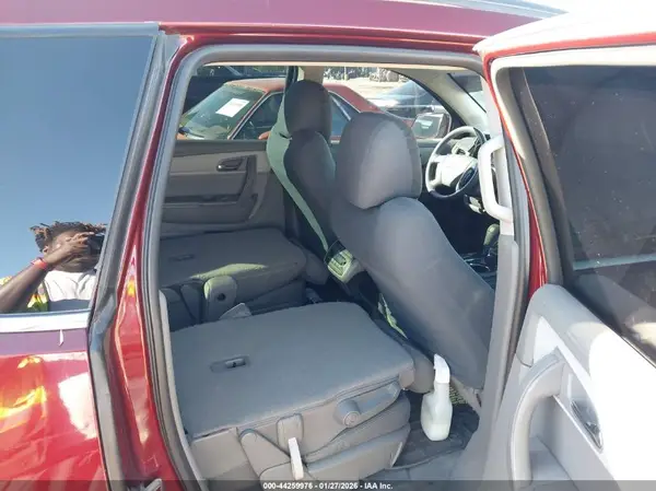 1GNKVHKDXHJ338057 2017 CHEVROLET TRAVERSE - Image 8