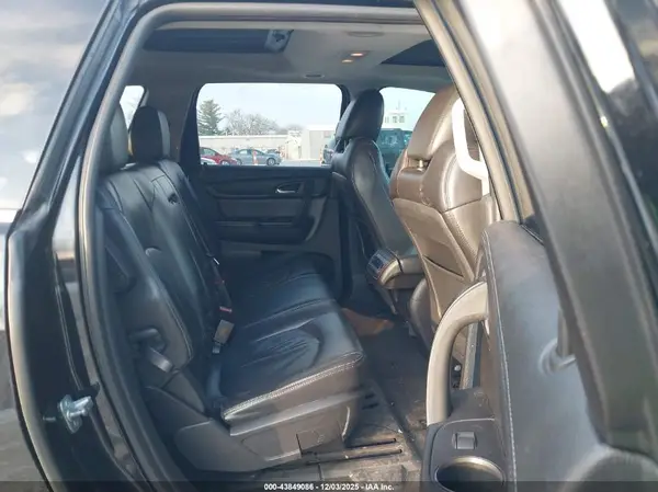 1GNKVHKDXHJ338107 2017 CHEVROLET TRAVERSE - Image 8