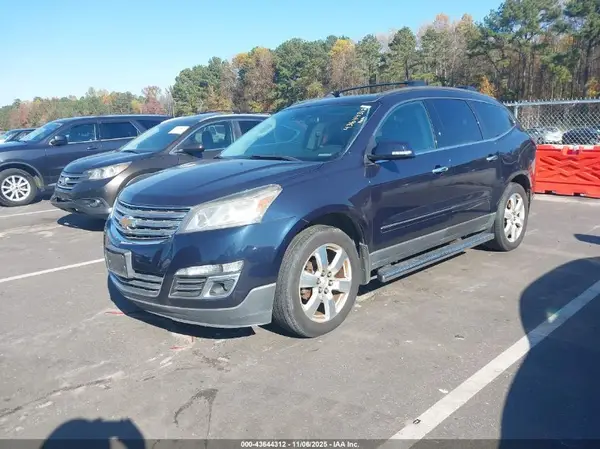 1GNKVJKD0GJ191379 2016 CHEVROLET TRAVERSE - Image 2
