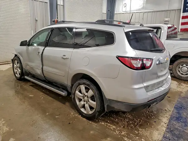 1GNKVJKD0GJ308104 2016 CHEVROLET TRAVERSE - Image 2