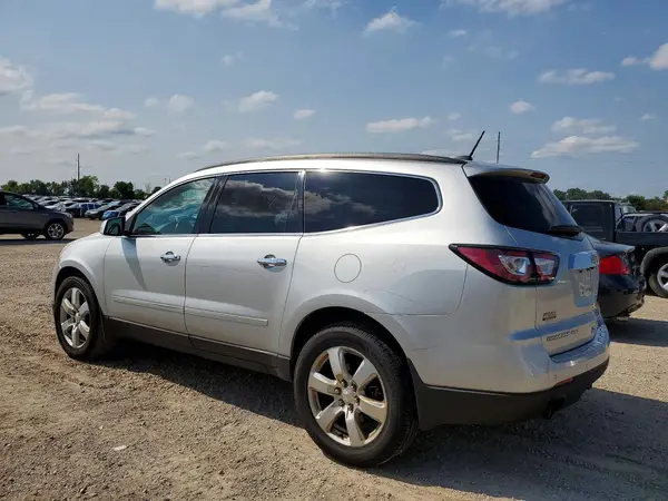 1GNKVJKD0HJ127618 2017 CHEVROLET TRAVERSE - Image 2