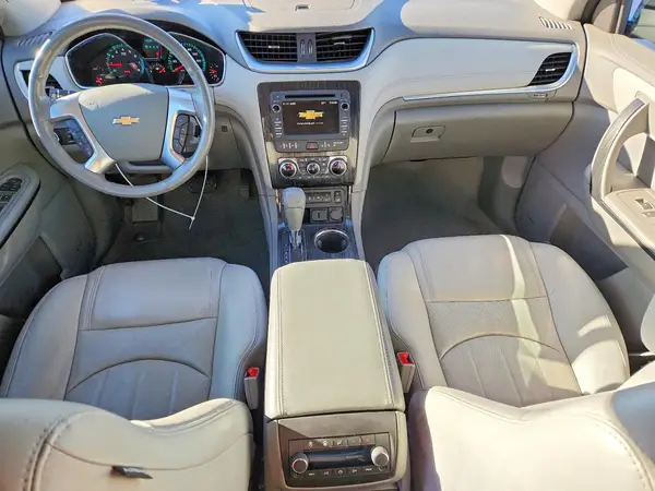 1GNKVJKD0HJ213141 2017 CHEVROLET TRAVERSE - Image 8