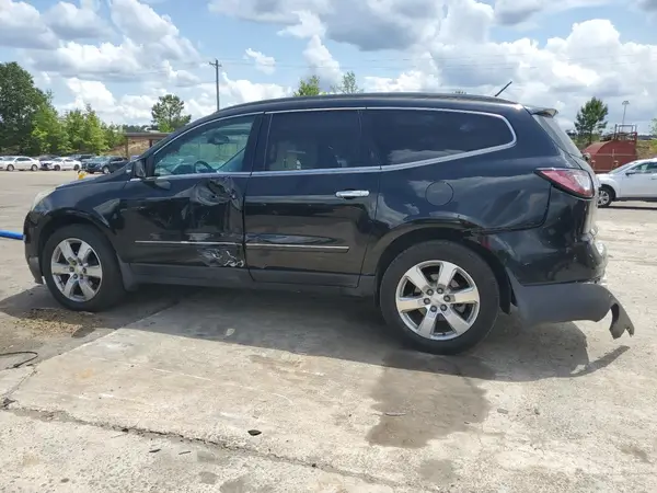 1GNKVJKD0HJ228187 2017 CHEVROLET TRAVERSE - Image 2