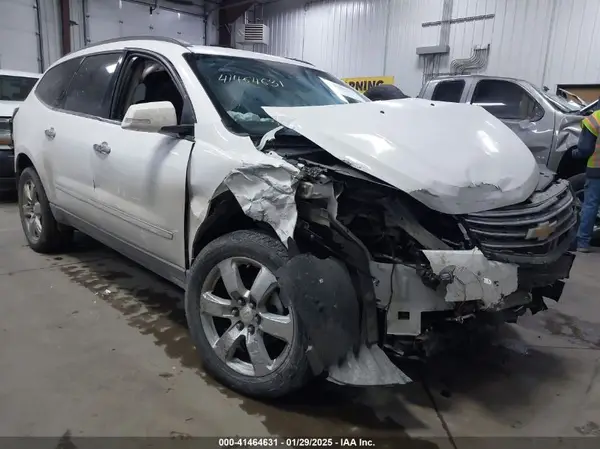 1GNKVJKD1HJ266642 2017 CHEVROLET TRAVERSE - Image 1
