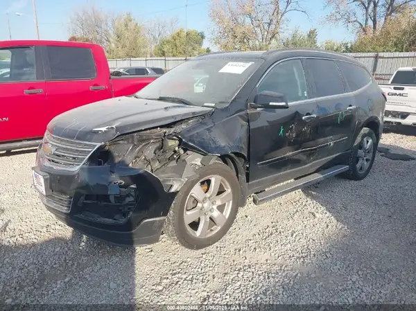 1GNKVJKD2GJ122693 2016 CHEVROLET TRAVERSE - Image 2