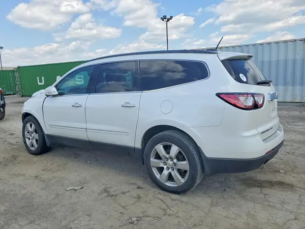 1GNKVJKD2HJ262969 2017 CHEVROLET TRAVERSE - Image 2