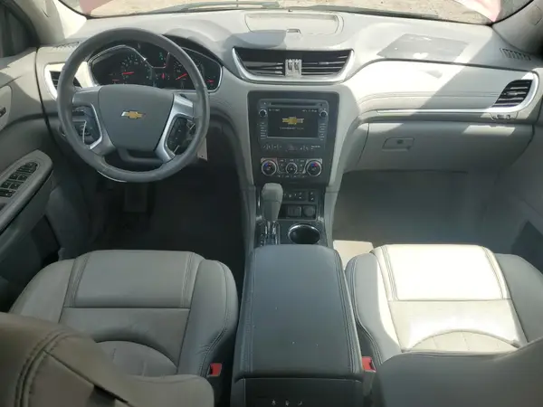 1GNKVJKD2HJ264642 2017 CHEVROLET TRAVERSE - Image 8