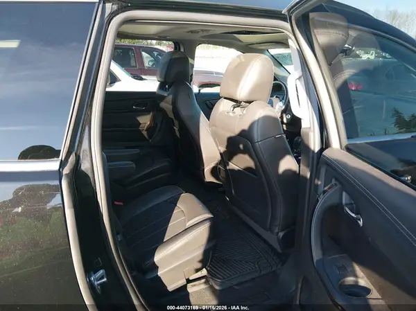 1GNKVJKD2HJ265967 2017 CHEVROLET TRAVERSE - Image 8