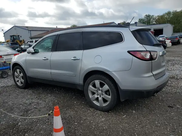 1GNKVJKD2HJ334835 2017 CHEVROLET TRAVERSE - Image 2