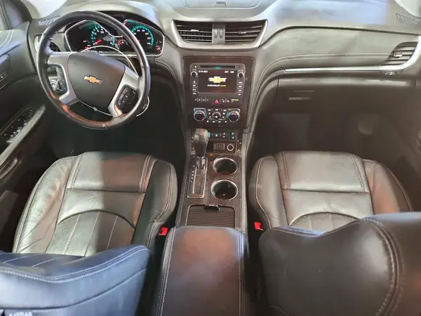 1GNKVJKD3HJ137656 2017 CHEVROLET TRAVERSE - Image 8