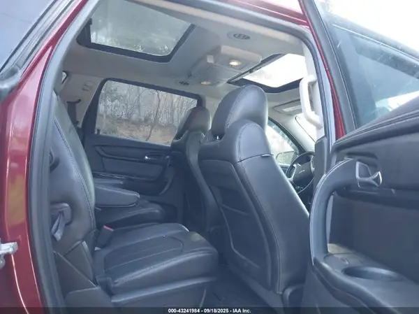 1GNKVJKD3HJ163058 2017 CHEVROLET TRAVERSE - Image 8