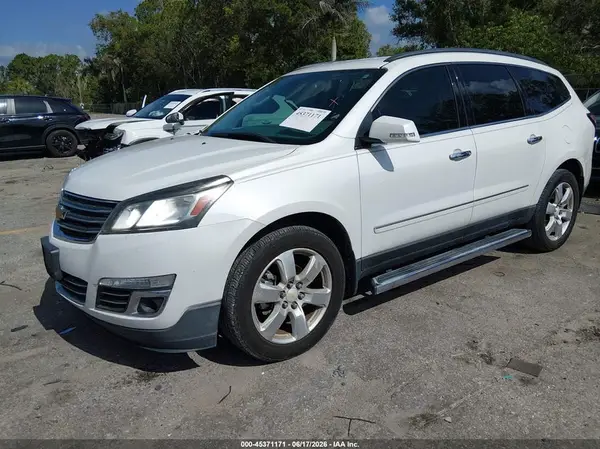 1GNKVJKD3HJ236901 2017 CHEVROLET TRAVERSE - Image 2