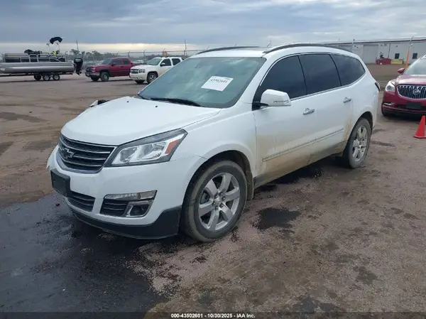 1GNKVJKD4GJ270523 2016 CHEVROLET TRAVERSE - Image 2