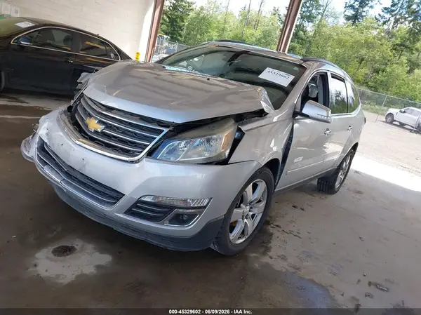 1GNKVJKD4HJ170360 2017 CHEVROLET TRAVERSE - Image 2