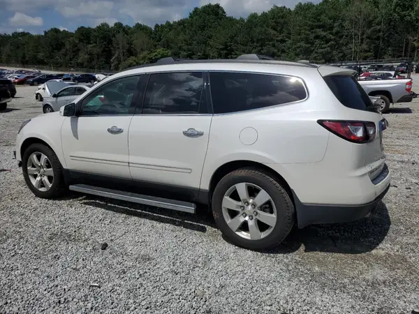 1GNKVJKD4HJ211134 2017 CHEVROLET TRAVERSE - Image 2