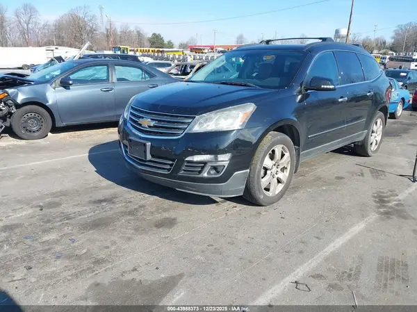 1GNKVJKD4HJ309662 2017 CHEVROLET TRAVERSE - Image 2
