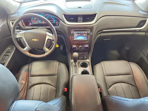 1GNKVJKD4HJ320693 2017 CHEVROLET TRAVERSE - Image 8