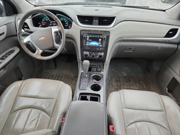 1GNKVJKD5GJ163464 2016 CHEVROLET TRAVERSE - Image 8