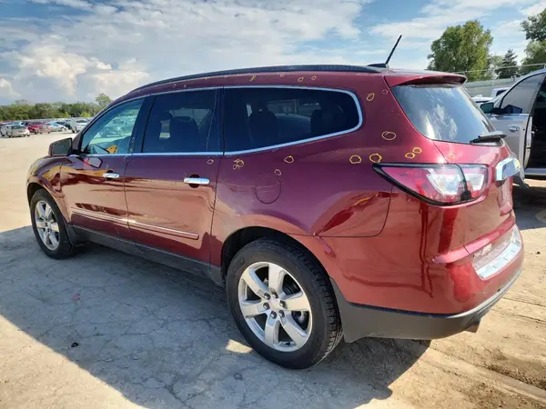 1GNKVJKD5GJ338098 2016 CHEVROLET TRAVERSE - Image 2