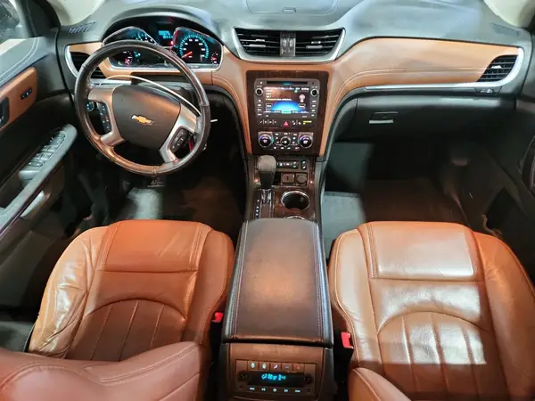 1GNKVJKD5GJ338991 2016 CHEVROLET TRAVERSE - Image 8