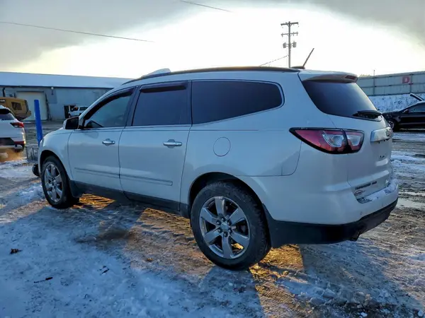 1GNKVJKD5HJ131373 2017 CHEVROLET TRAVERSE - Image 2