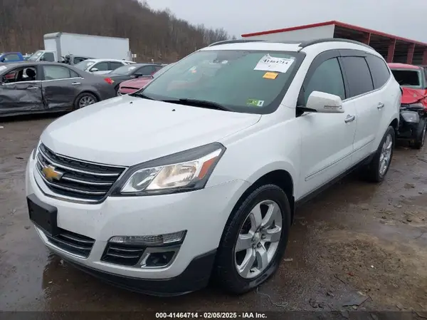 1GNKVJKD5HJ324803 2017 CHEVROLET TRAVERSE - Image 2