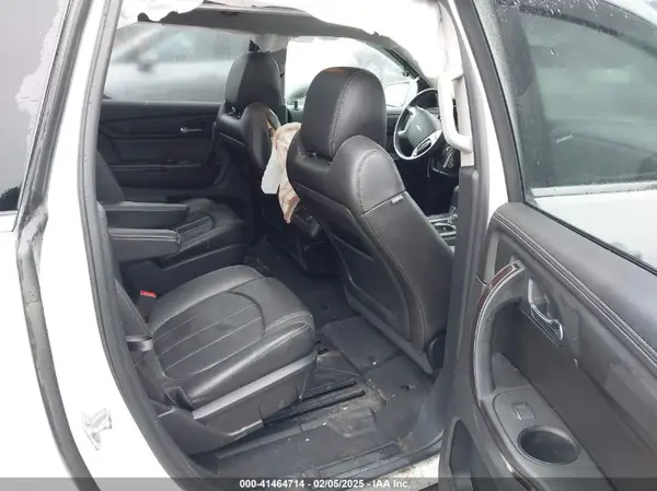 1GNKVJKD5HJ324803 2017 CHEVROLET TRAVERSE - Image 8