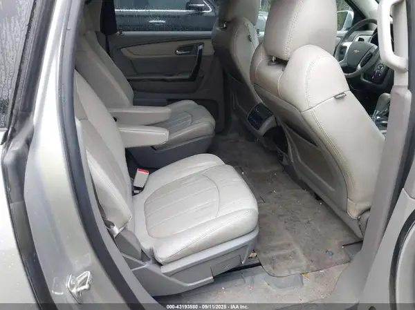1GNKVJKD6GJ162520 2016 CHEVROLET TRAVERSE - Image 8