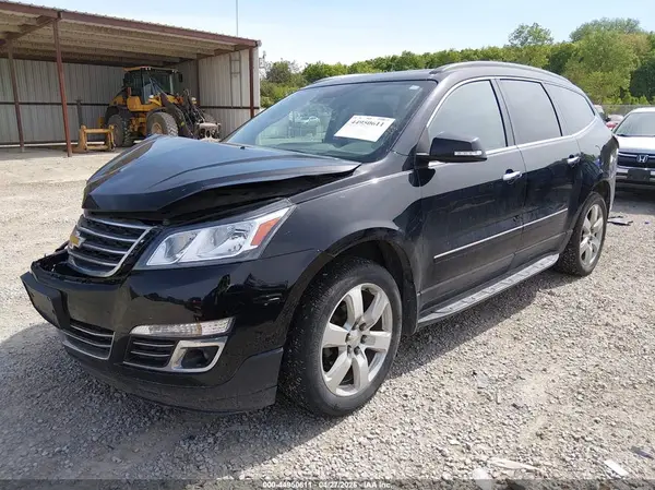 1GNKVJKD6HJ150434 2017 CHEVROLET TRAVERSE - Image 2