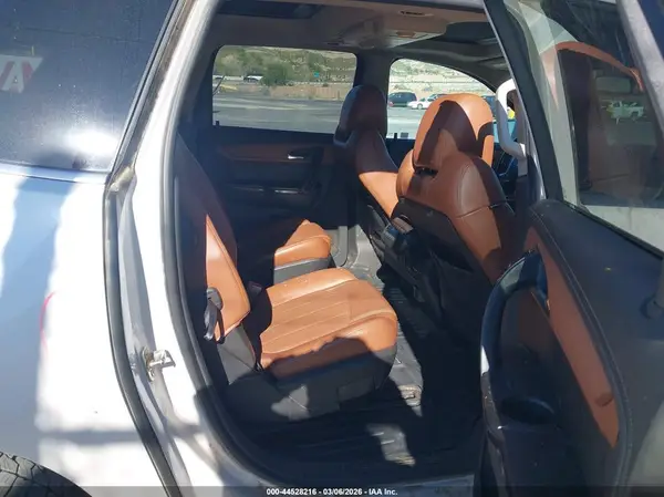 1GNKVJKD7GJ319844 2016 CHEVROLET TRAVERSE - Image 8