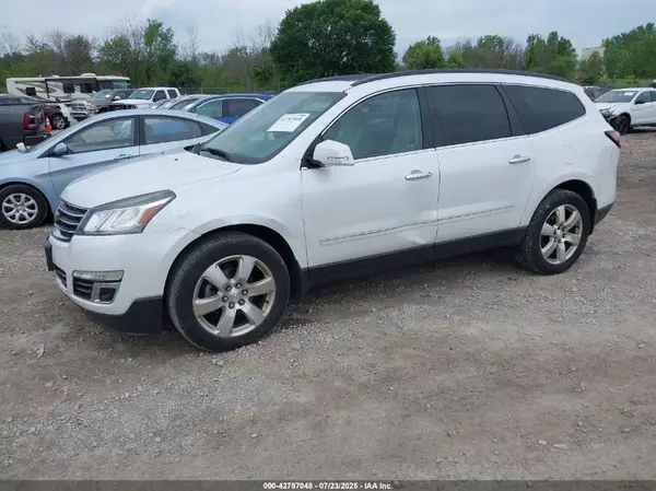 1GNKVJKD7HJ217333 2017 CHEVROLET TRAVERSE - Image 2