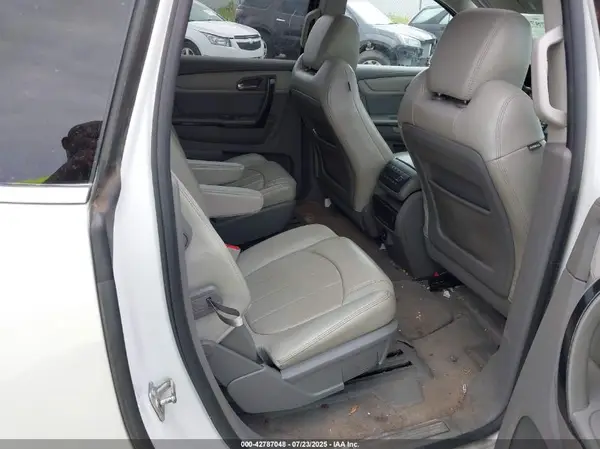 1GNKVJKD7HJ217333 2017 CHEVROLET TRAVERSE - Image 8