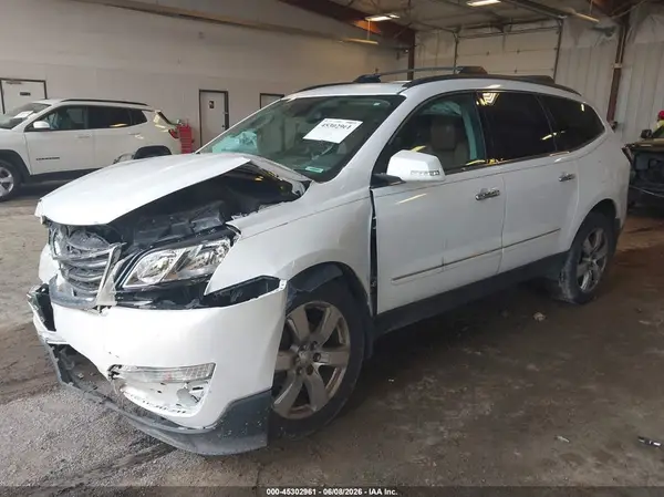 1GNKVJKD7HJ282750 2017 CHEVROLET TRAVERSE - Image 2