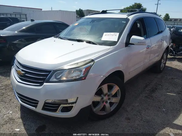 1GNKVJKD7HJ340744 2017 CHEVROLET TRAVERSE - Image 2