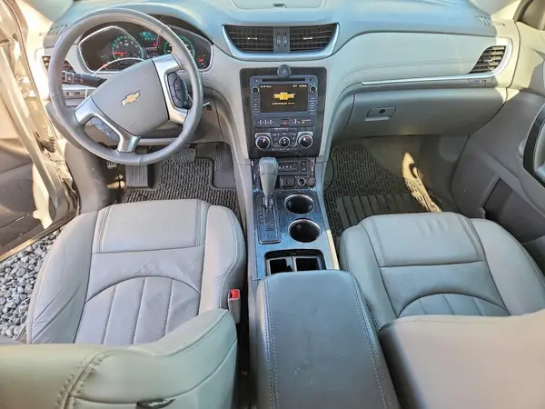 1GNKVJKD8HJ100425 2017 CHEVROLET TRAVERSE - Image 8