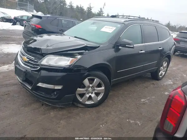 1GNKVJKD8HJ189963 2017 CHEVROLET TRAVERSE - Image 2