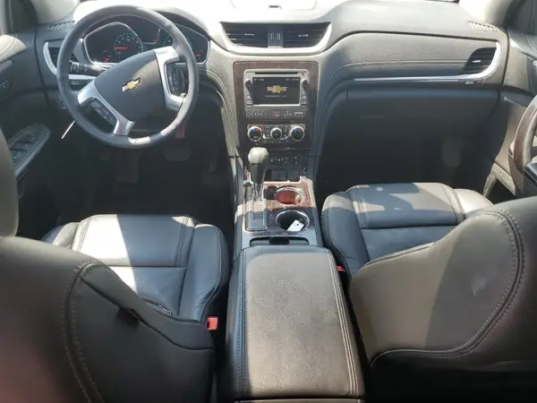 1GNKVJKD8HJ249692 2017 CHEVROLET TRAVERSE - Image 8
