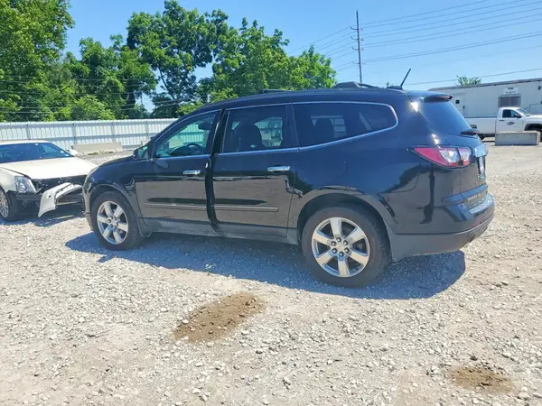 1GNKVJKD8HJ337061 2017 CHEVROLET TRAVERSE - Image 2