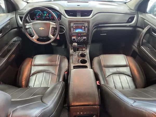1GNKVJKD9HJ211162 2017 CHEVROLET TRAVERSE - Image 8