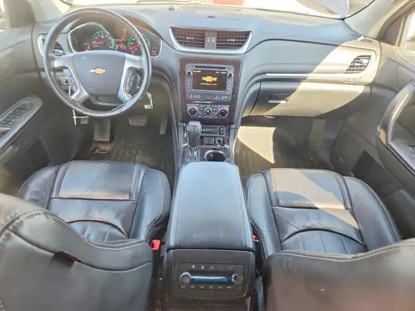 1GNKVJKD9HJ302755 2017 CHEVROLET TRAVERSE - Image 8