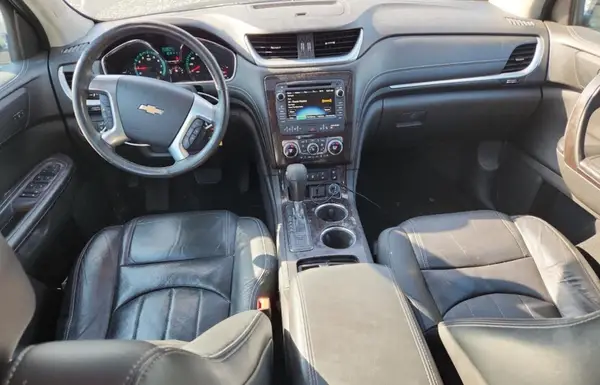 1GNKVJKDXGJ105608 2016 CHEVROLET TRAVERSE - Image 8