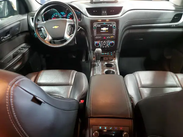1GNKVJKDXHJ138609 2017 CHEVROLET TRAVERSE - Image 8